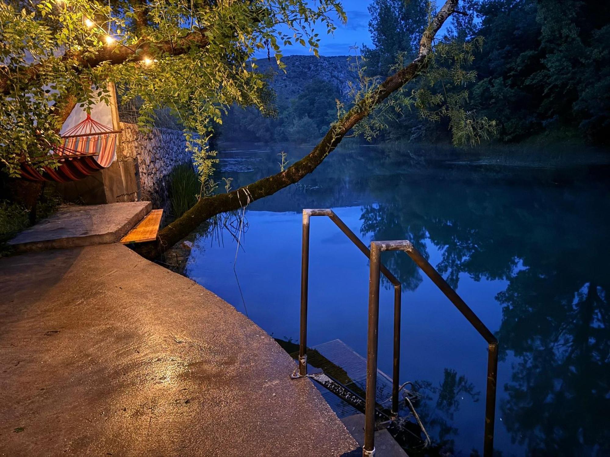 House On The River Blagaj Ngoại thất bức ảnh